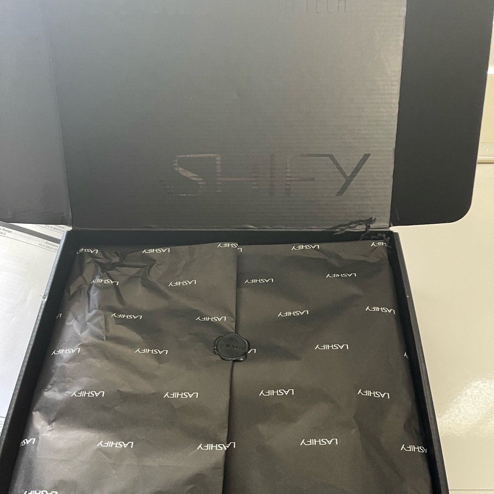 Lashify brand  Control Kit new , never opened